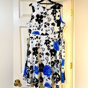 Floral Dress 2XL NWT